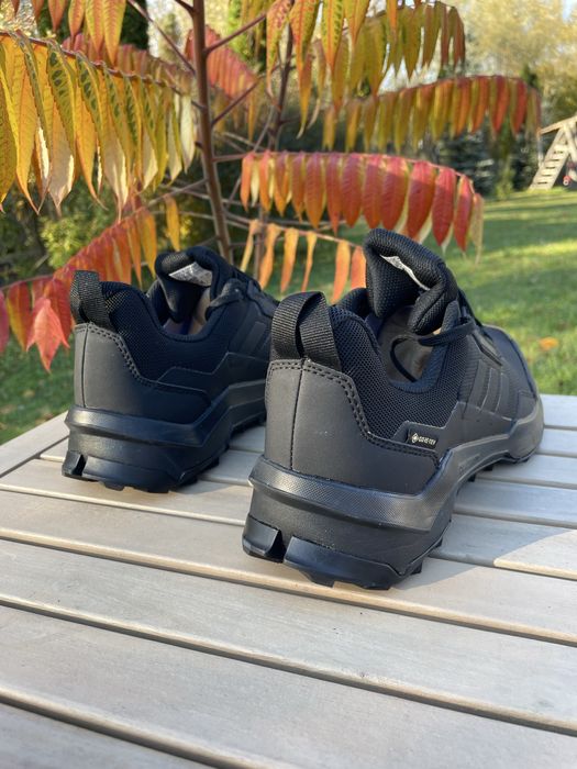 Оригінальні кросівки Adidas Terrex AX4 GORE-TEX