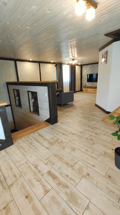 Продаж незвичайного будинку!