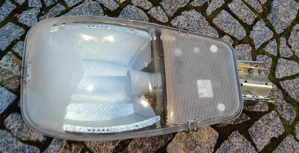 Oprawa parkingowa uliczna LEDA 1