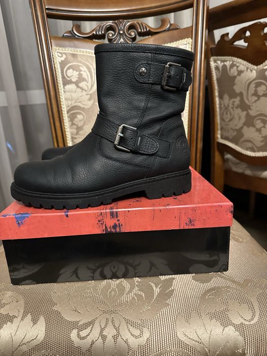 Зимние ботинки пр-ва Испания р.38,натур.кожа,овчина,б/у,идеальные