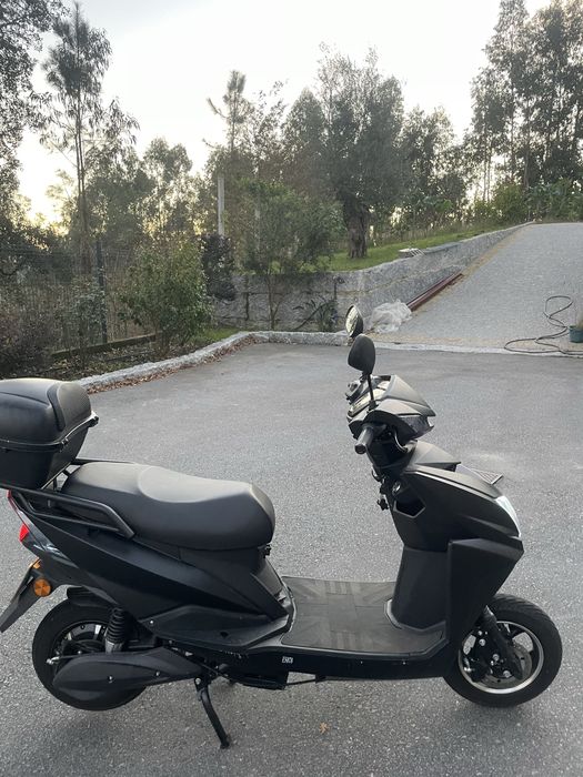 Scooter electrico ACM POWER 3 mes de uso