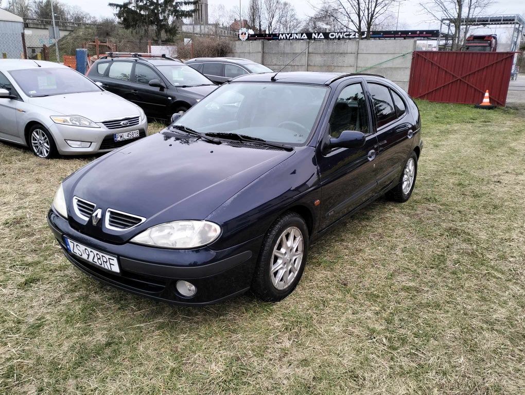 Renault Megane, 1.6Benzyna, 2000Rok