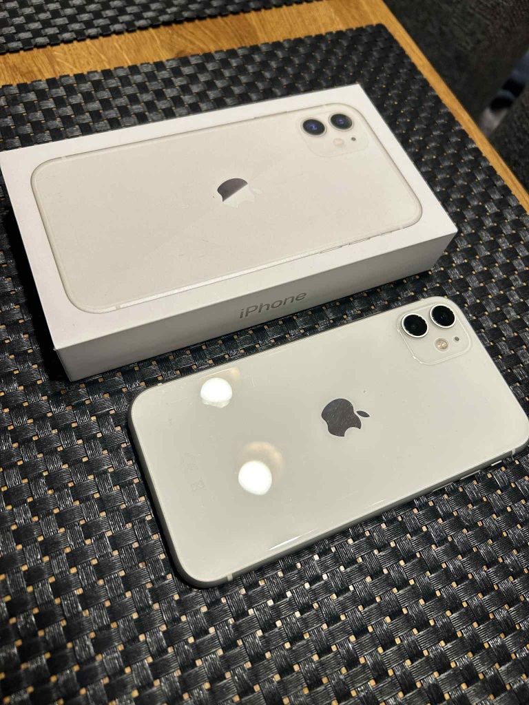iPhone 11 pojemność 64GB