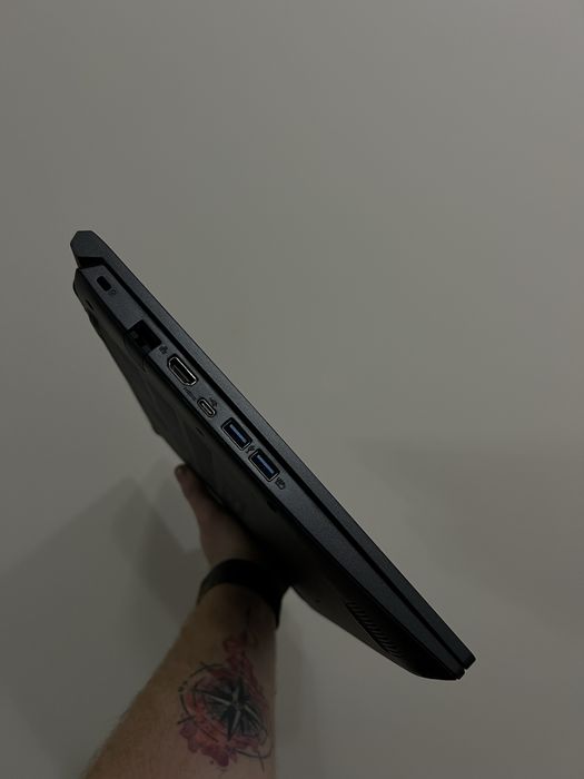 Топовий ігровий ноутбук Acer Aspire 7