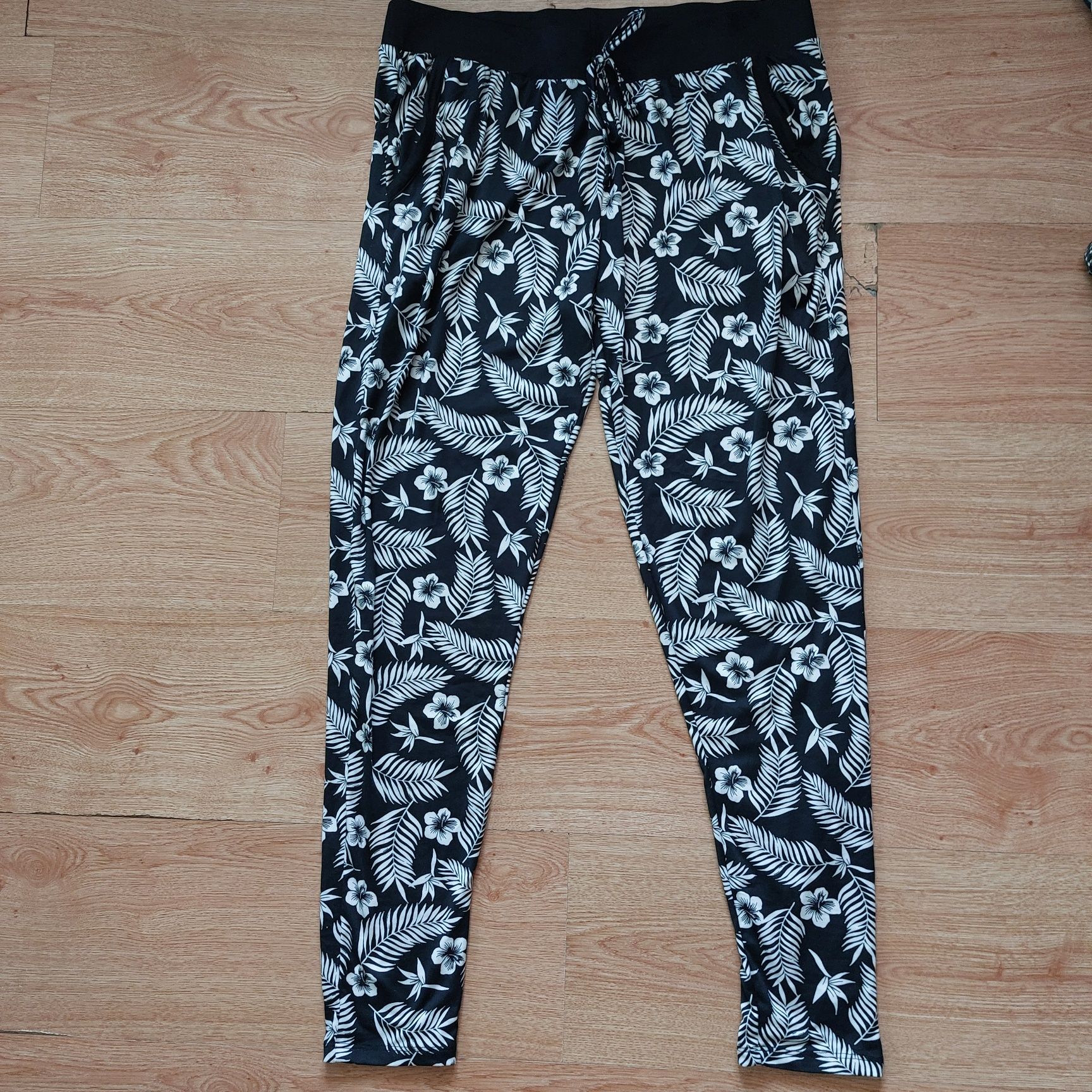 Nowe spodnie haremki,alladynki rozm. L/XL