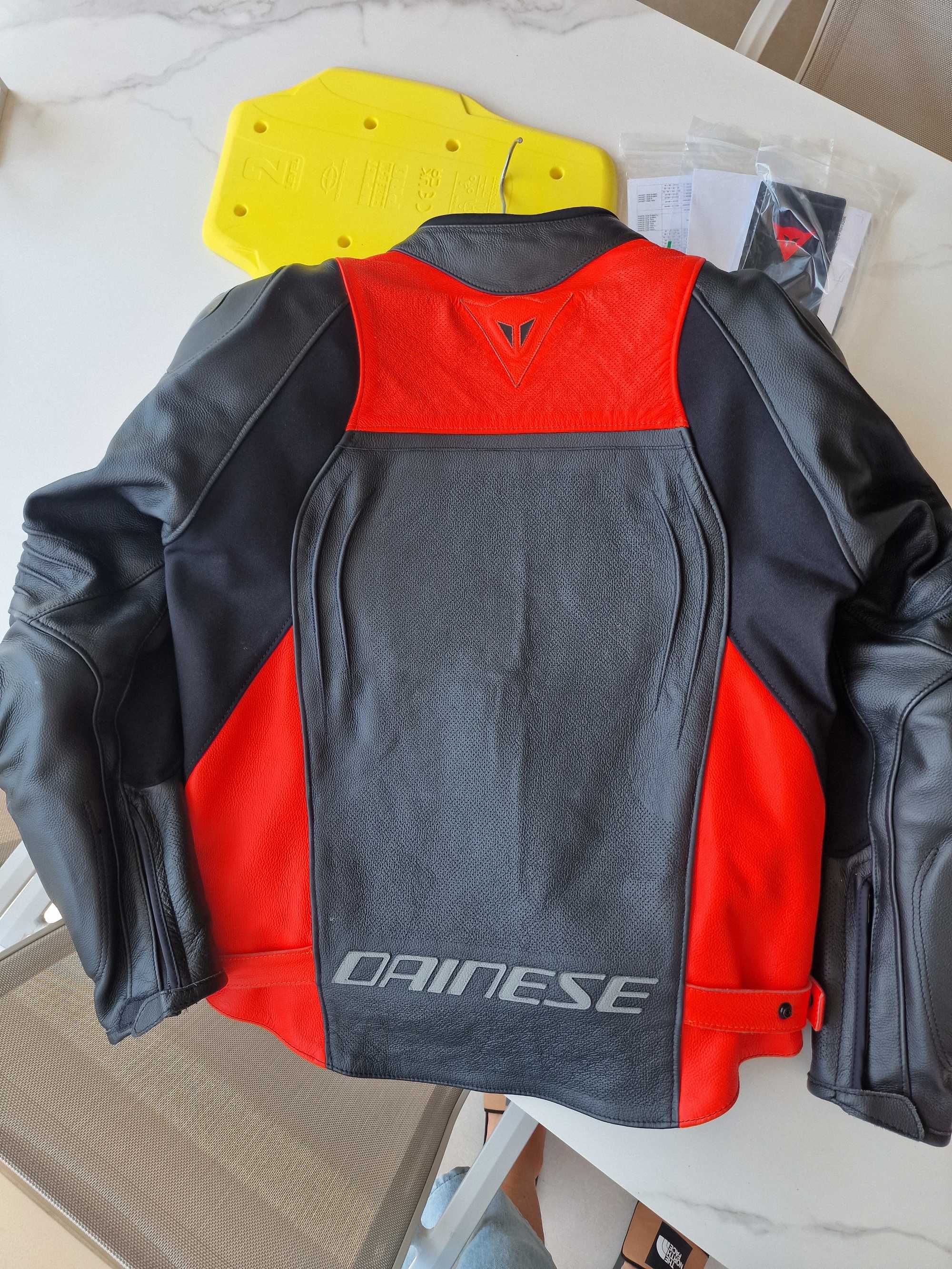 Casaco Daenese Racing 4 Fluo com proteção coluna tamanho 54