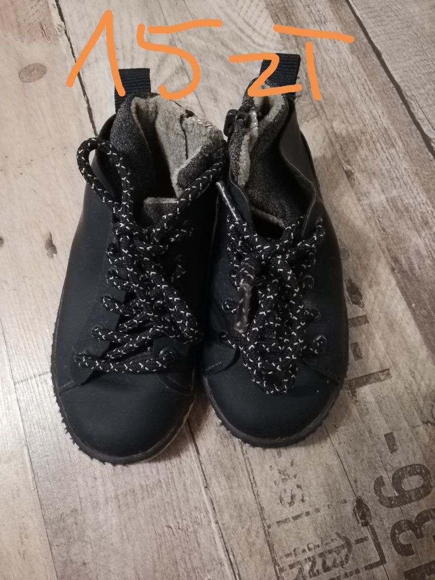 Buty rozm 21 chłopiec od 8 zł