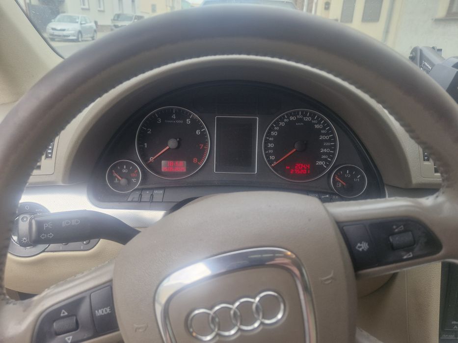 Audi a4b7 sline sedan