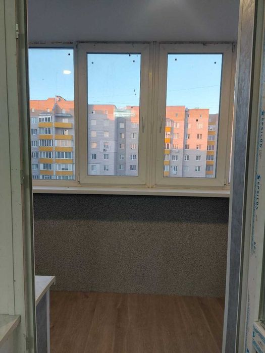 Продам двохрівневу квартиру Виставка мінімальне переоформлення!