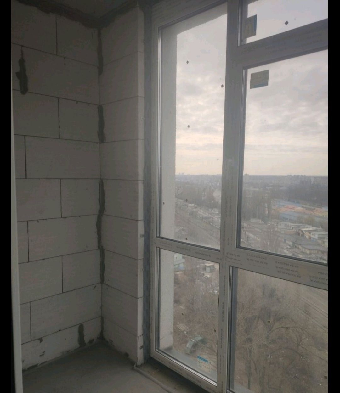 Продаж 1км квартири. ЖК" Сучасний квартал" Власник!