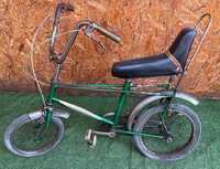 Bicicleta antiga tipo Chopper