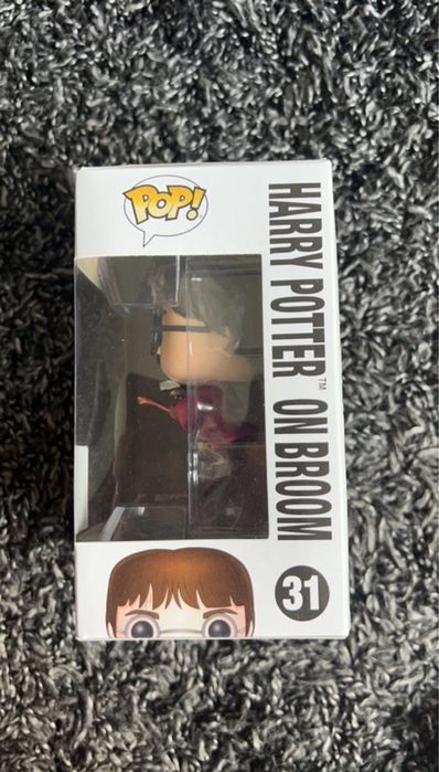 Funko pop Harry Potter on broom 31 Harry na miotle quidditch