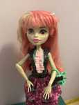 Lalka Monster High Roshelle Goyle