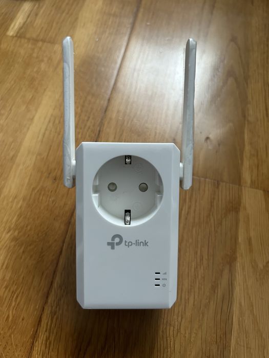 TP Link TLWA860RE com Tomada