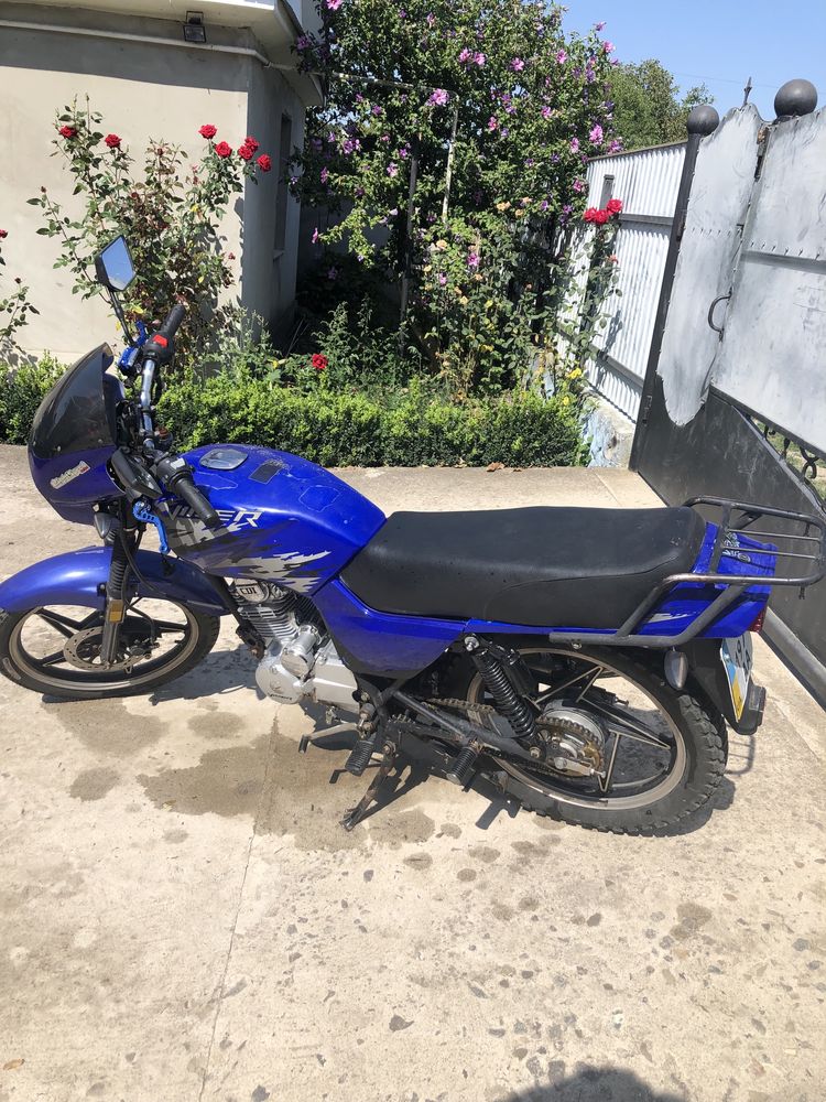 Продам вайпера 150