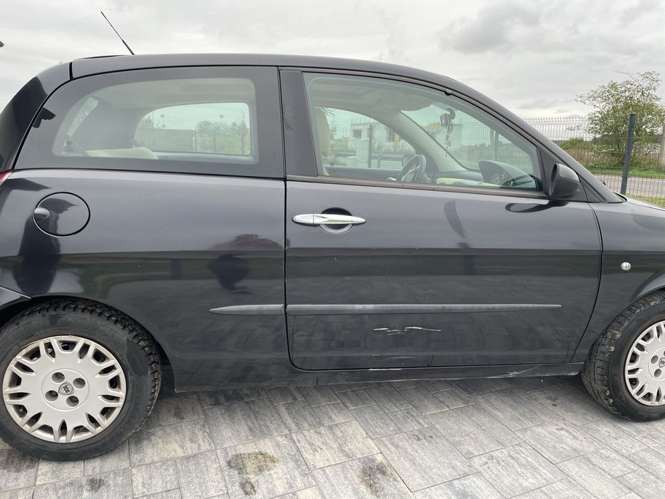 Lancia Ypsilon 2004 1.2