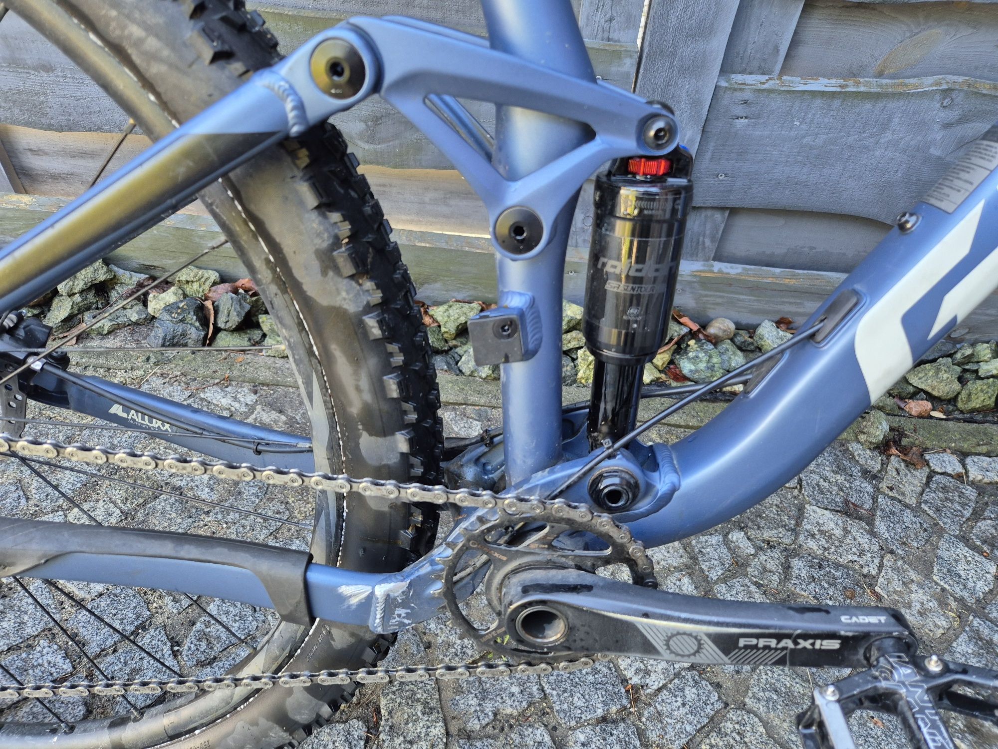 Rower GIANT Stance L2 - full suspension - BDB stan