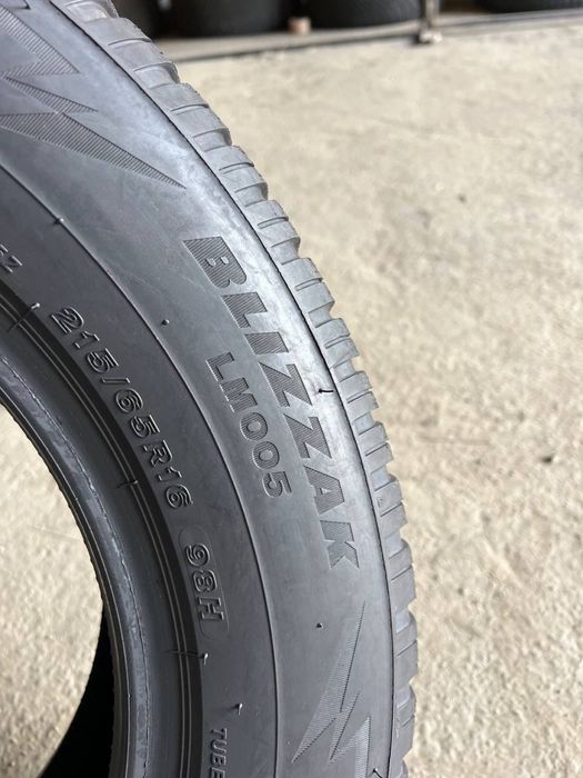 Шини 215/65 r16 98H Bridgestone Blizzak LM005 2021рік (263)
