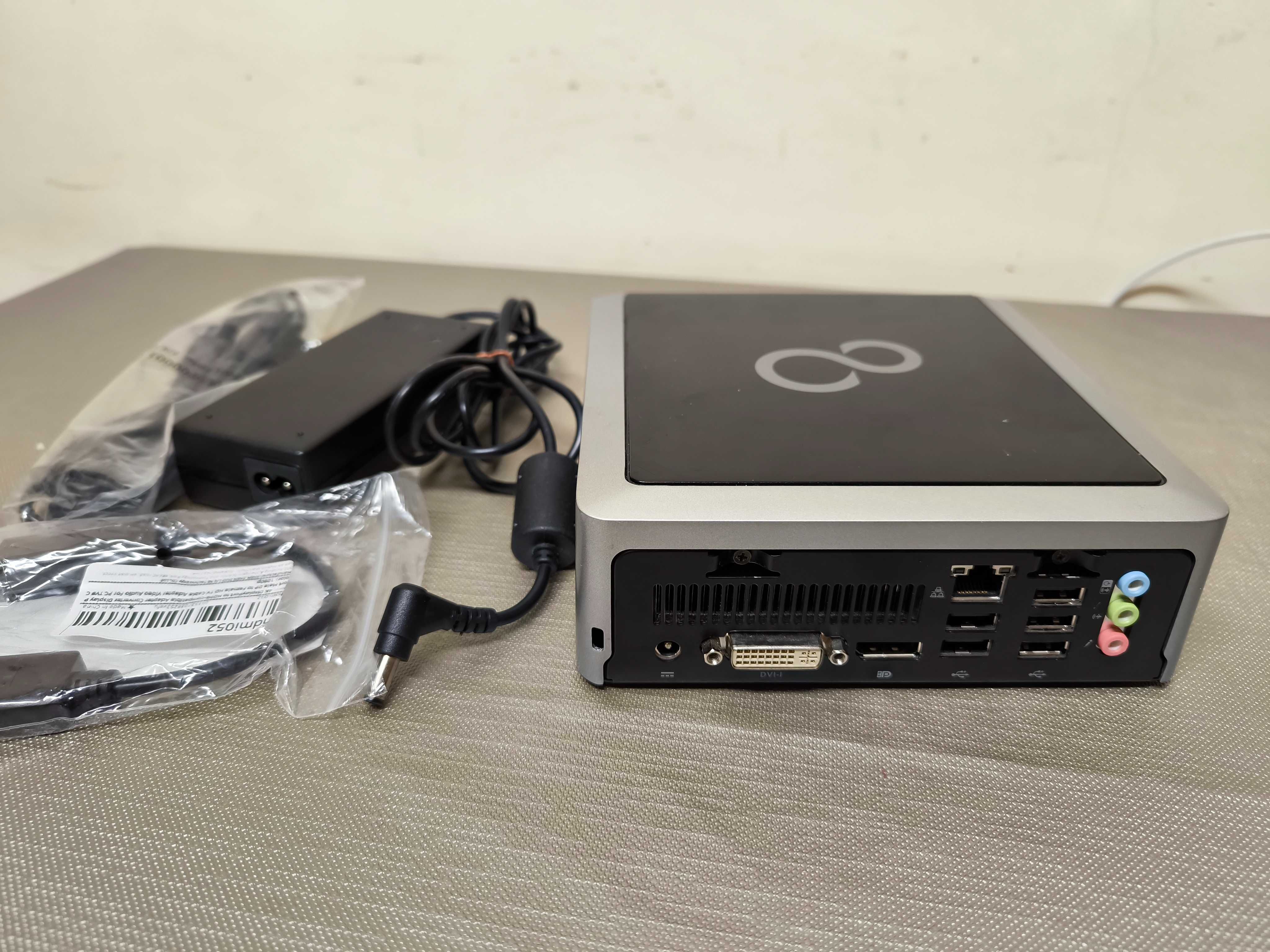 Computador Mini Fujitsu Esprimo Q900 i5 / 4GB / SSD 128GB