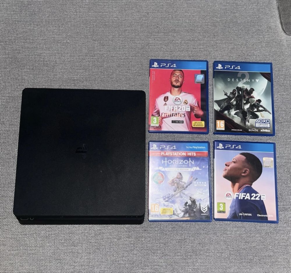 Estou a vender uma playstation4 em muito bom estado