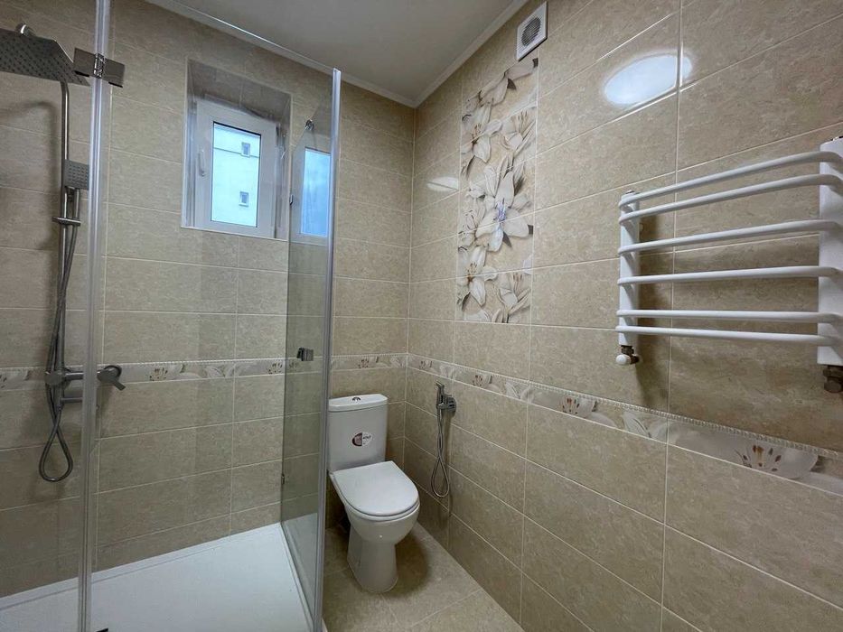 Продаж 2-кімнатної квартири з євроремонтом в ЖК Калинова Слобода