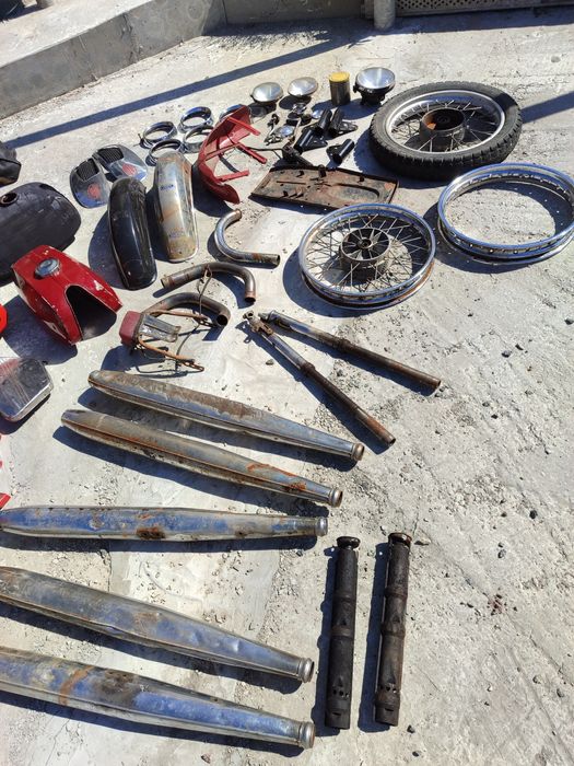 Фара Ява старухи.