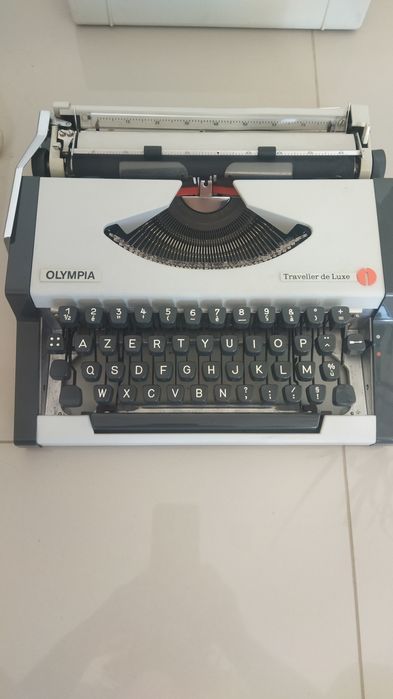 Máquina de escrever