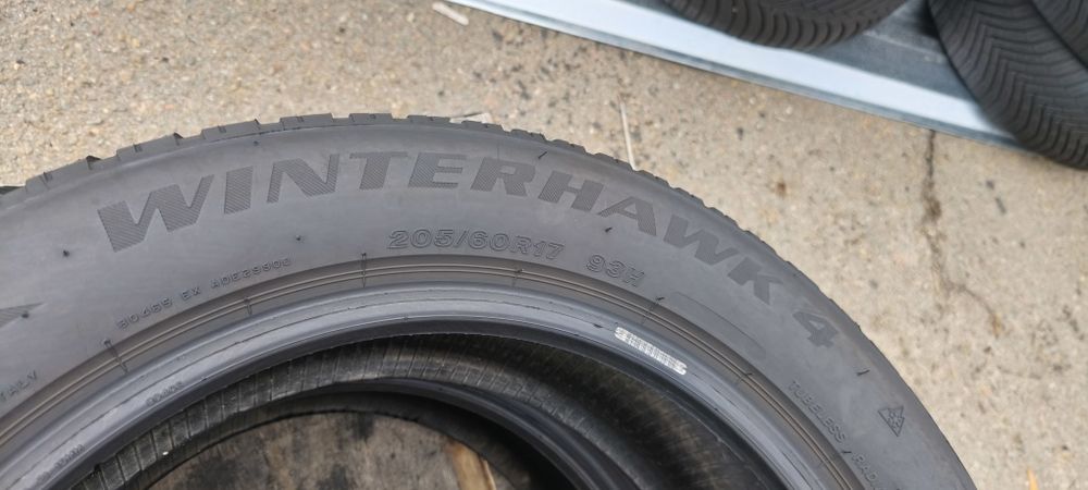 Автошины 205/60r17 резина Firestone шины зимние