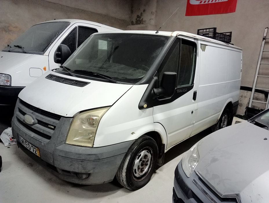 Ford Transit 2.2 avariada