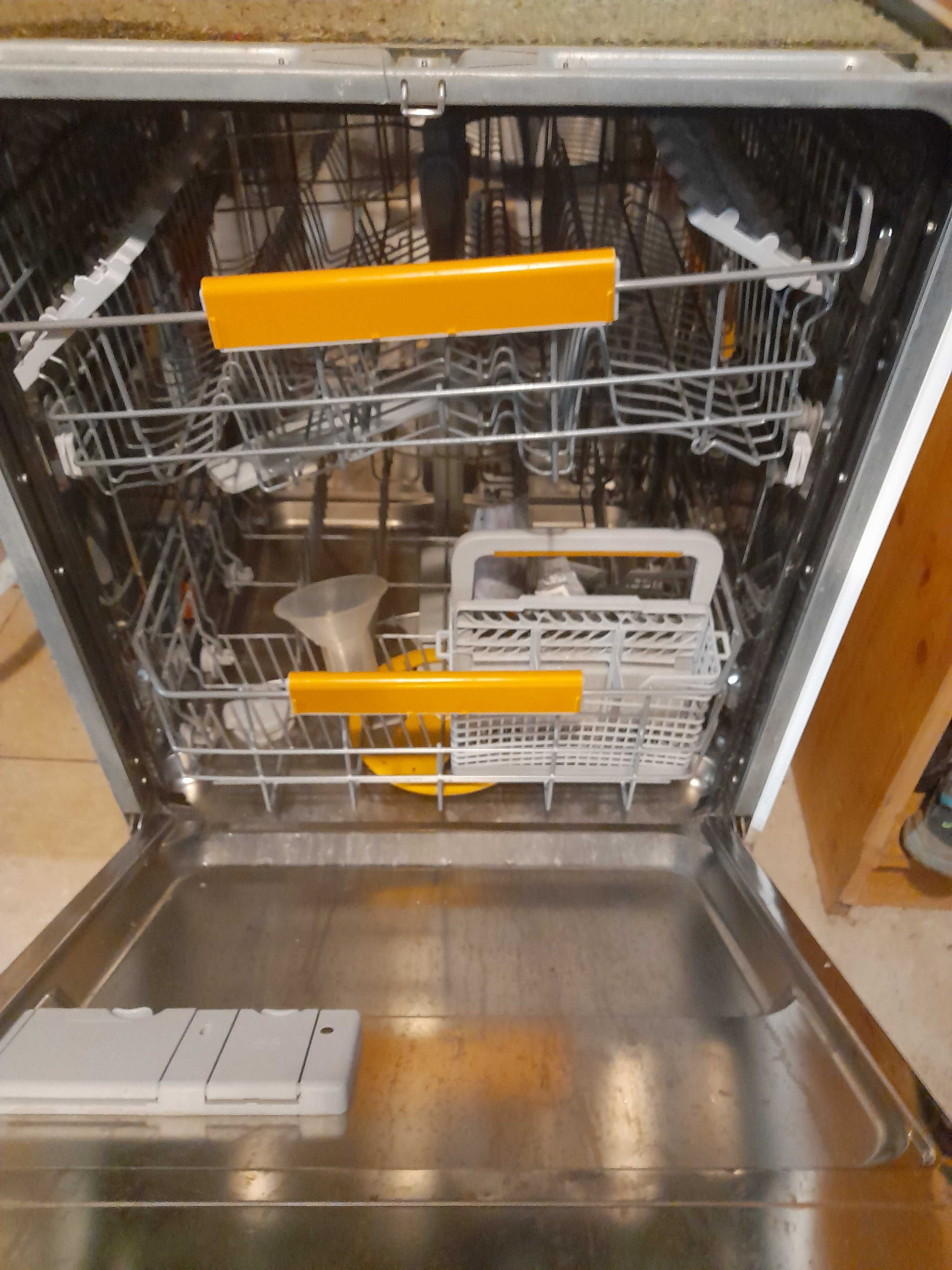Zmywarka do zabudowy Electrolux 9 lat