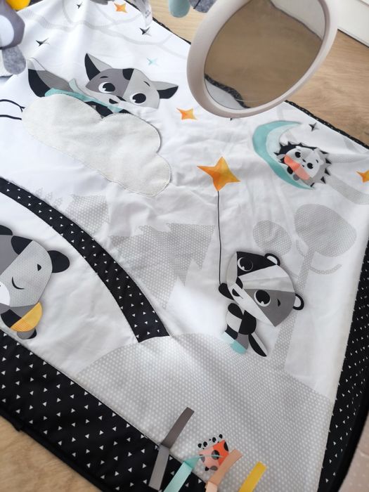 Mata kontrastowa Tiny Love Magiczna Kraina