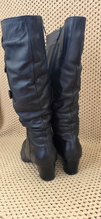 Зимові жіночі чоботи. 41 розмір. 27,5см.