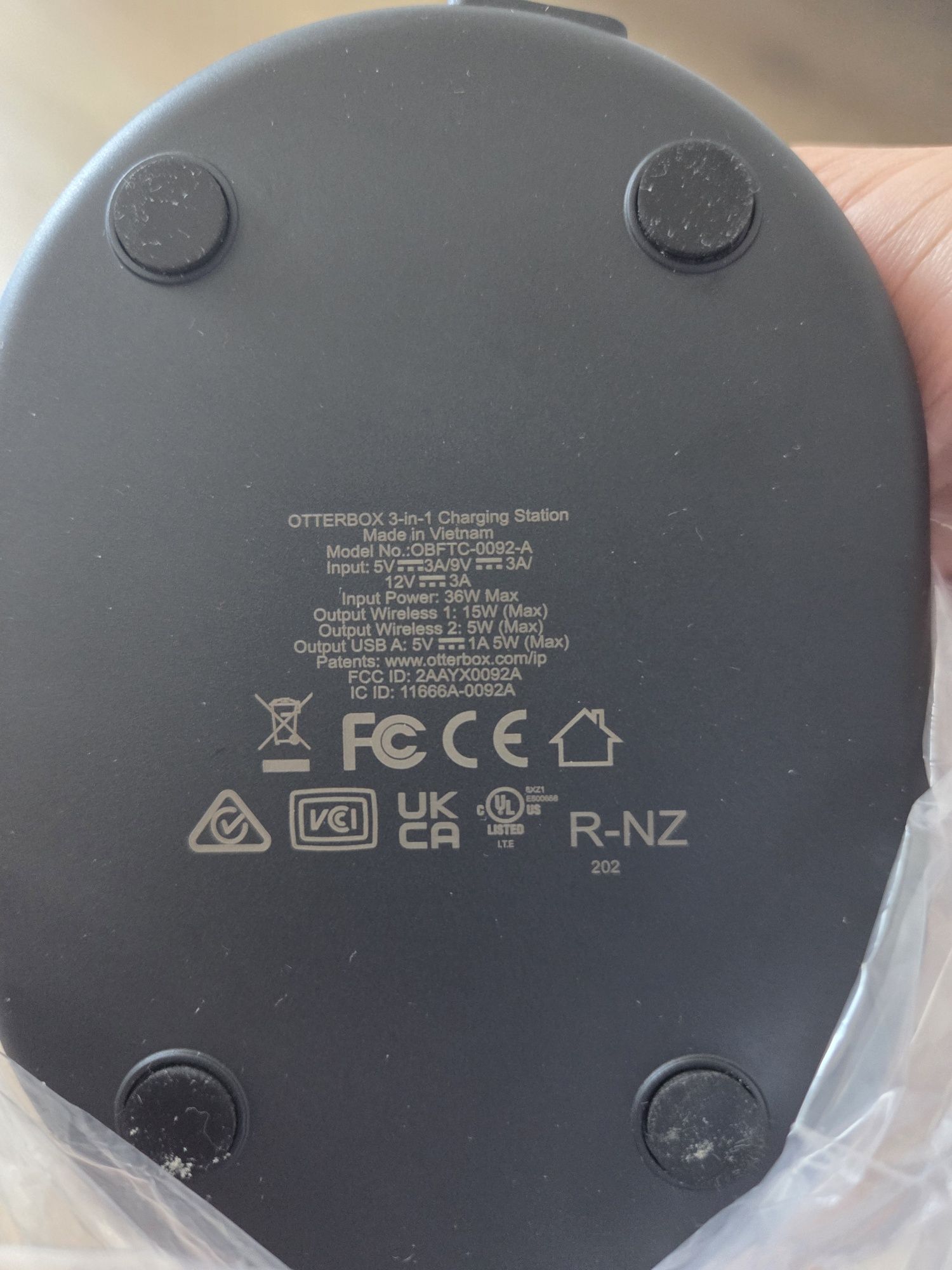 OtterBox Bezprzewodowa Podstawka ładująca ładowarka 3w1