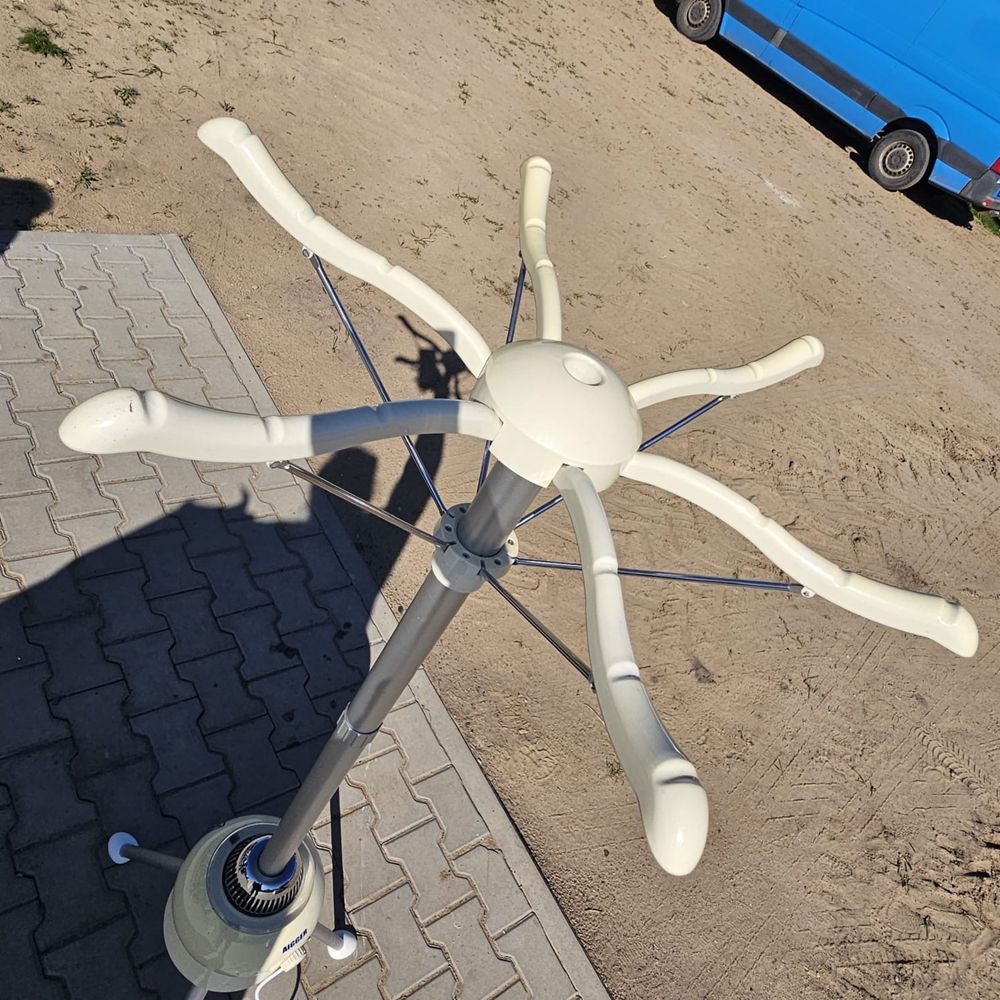 Elektryczna suszarka do prania Aigger