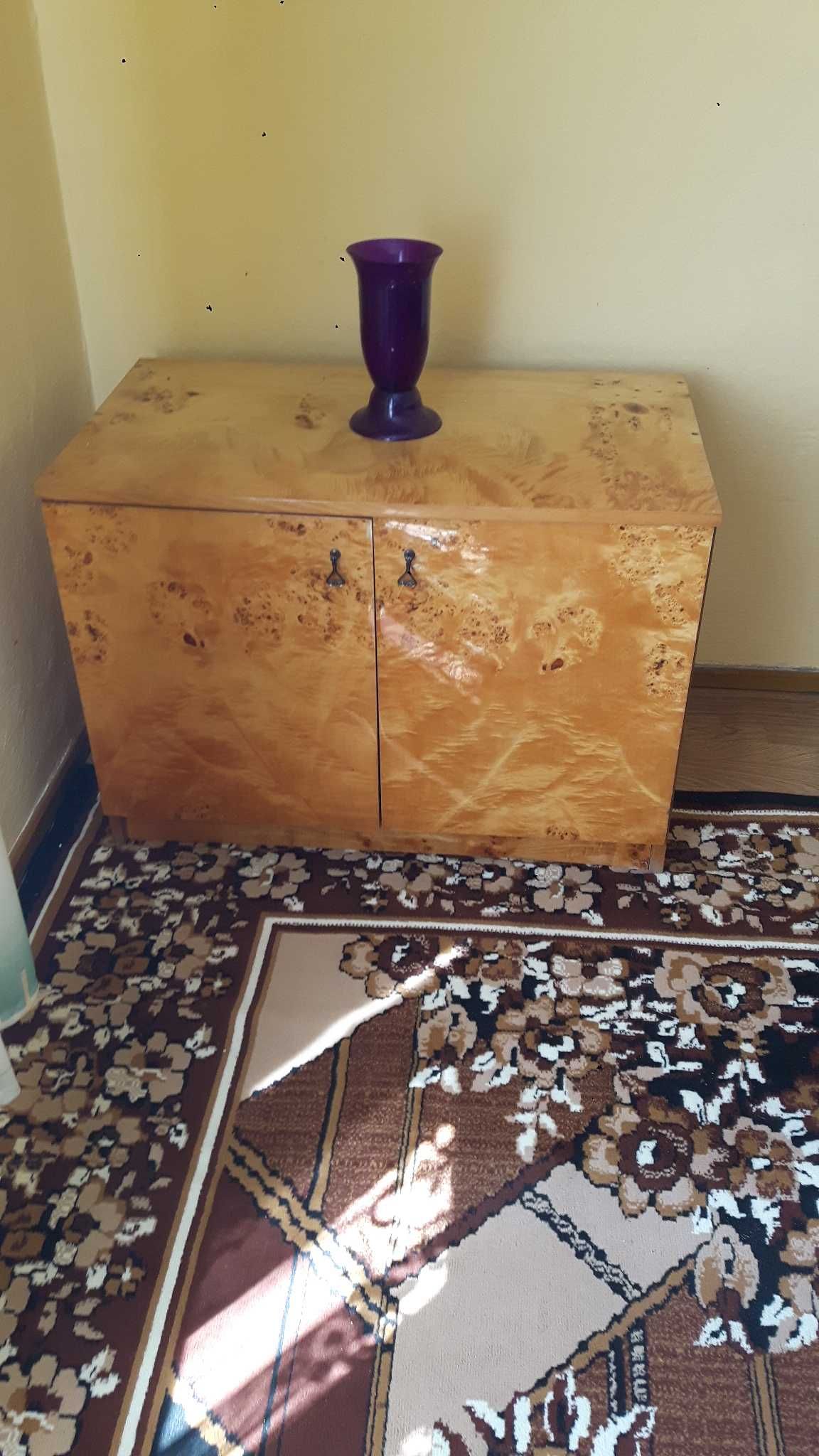 szafa z lat 60  w bardzo dobrym stanie