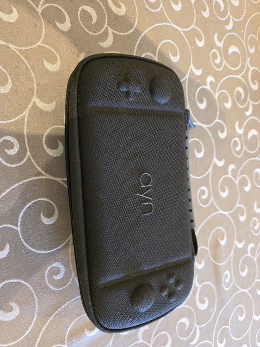 Consola portatil odin 2