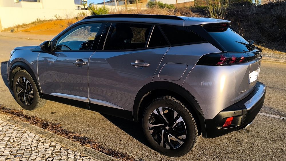 Peugeot 2008 Allure 130CV