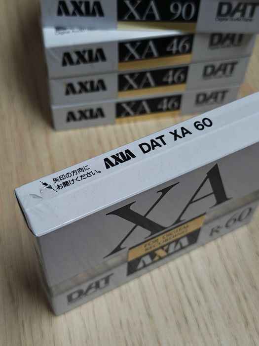 Kasety DAT firmy AXIA (produkcja FUJI), XA R-46, 60, 90 - nowe, folia