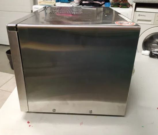 Microondas em inox com grill, avariado, peças