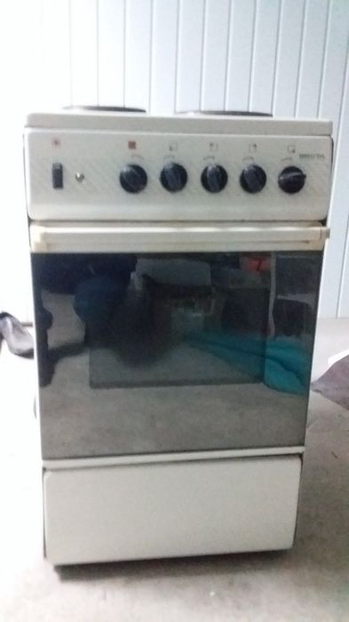 Терміново! Продам нову електричну, електроплиту, плиту Веста 509