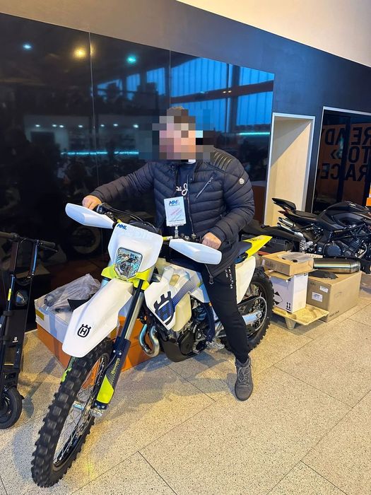 Husqvarna FE Husqvarna FE 450 9H przebiegu. 2024r! Kit homolog. Jak nowy! Faktura V