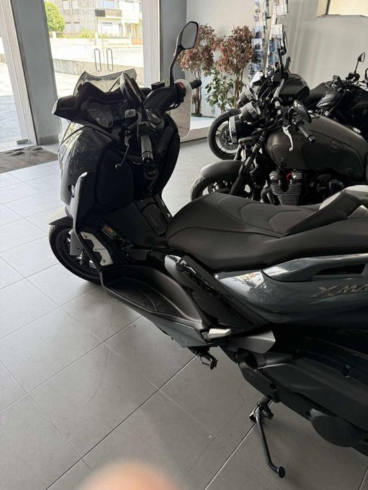 Yamaha XMAX 125  de 2021 com apenas 10000km