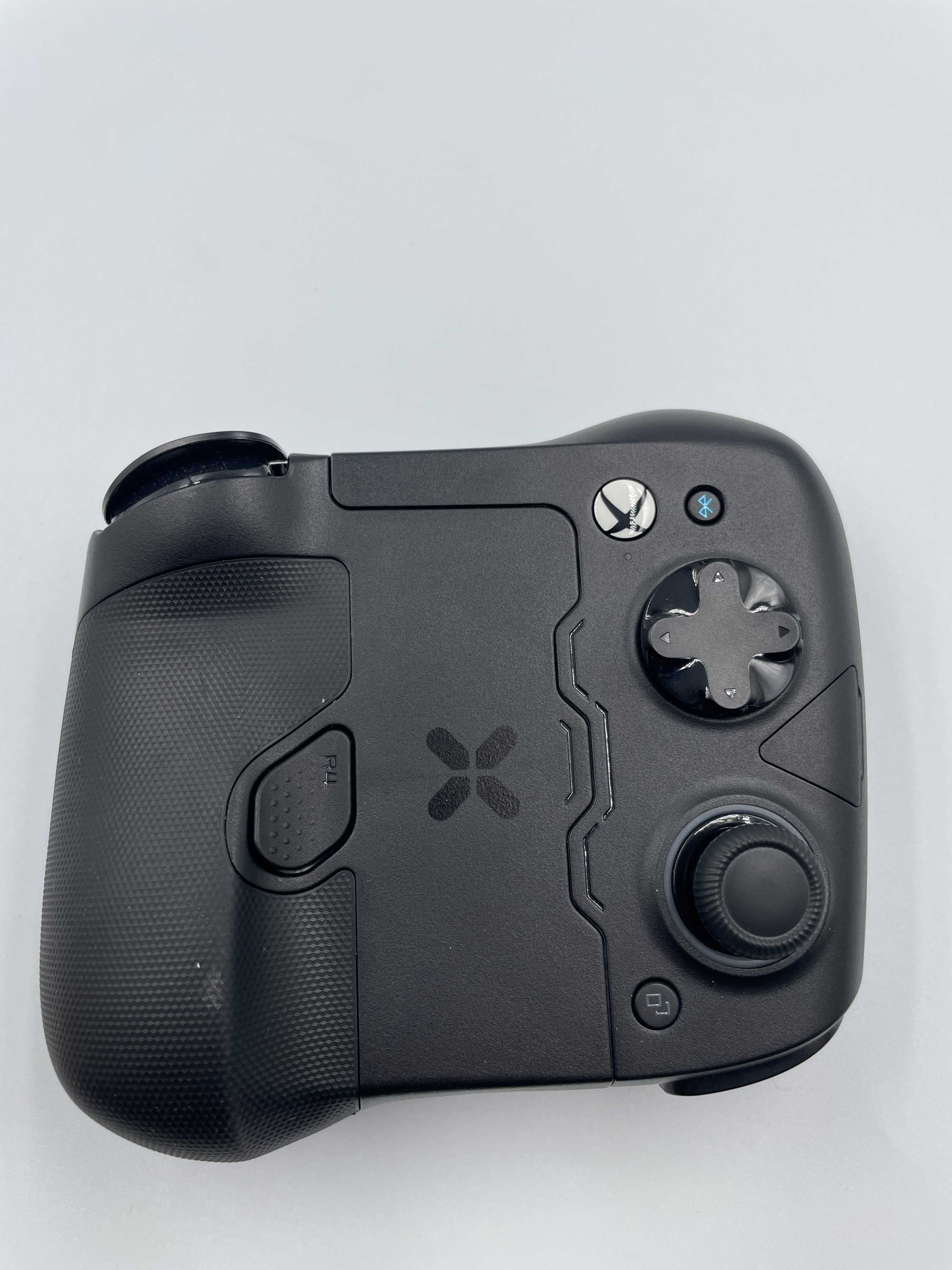 Kontroler gamepad bezprzewodowy GameSir X4  do telefonu Android XBOX