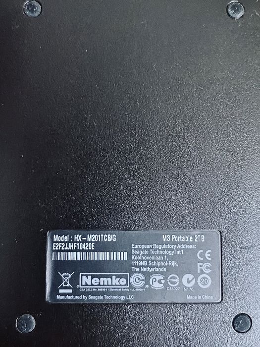 Samsung M3 Portable 2TB (Внешний накопитель)