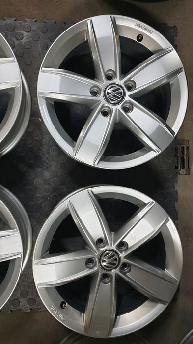 Felgi Aluminiowe 5x112 6Jx16 ET43 Volkswagen Audi Seat Skoda