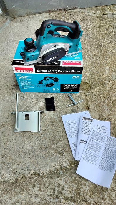 Makita DKP180Z 18V strug DKP 180