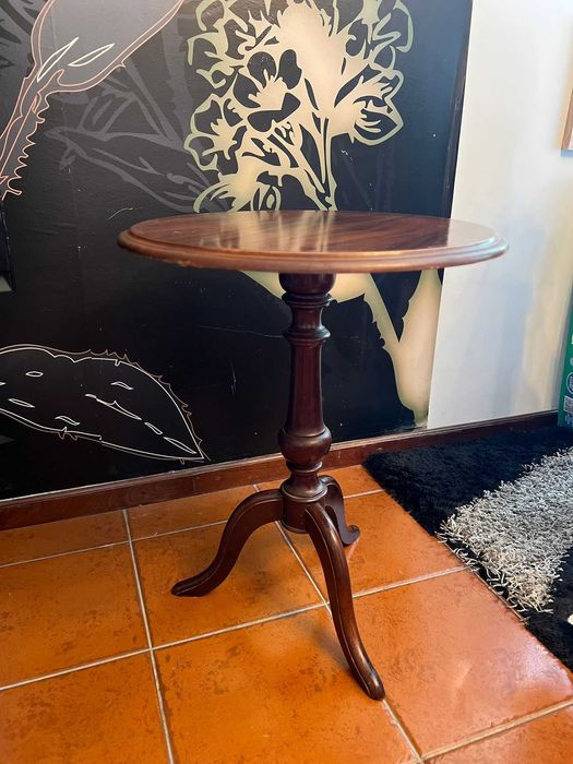 mesa de apoio redonda madeira maciça
