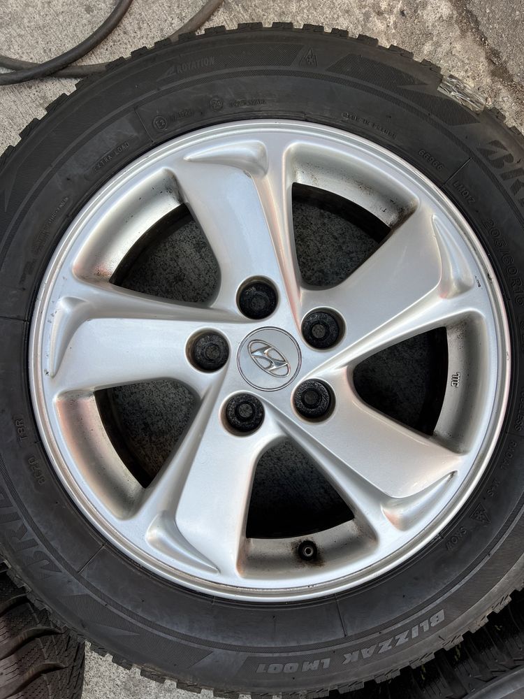 Диски Huyndai R16 5x114,3 6,5JX