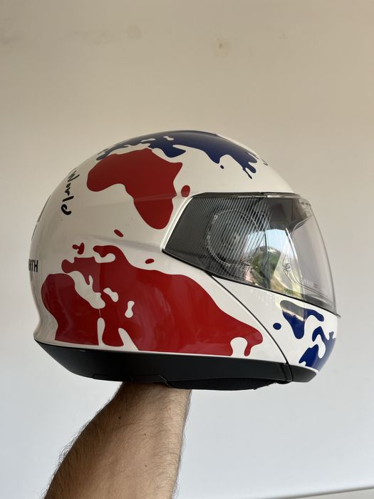 Capacete Schubert C4 c/ graficos Signature