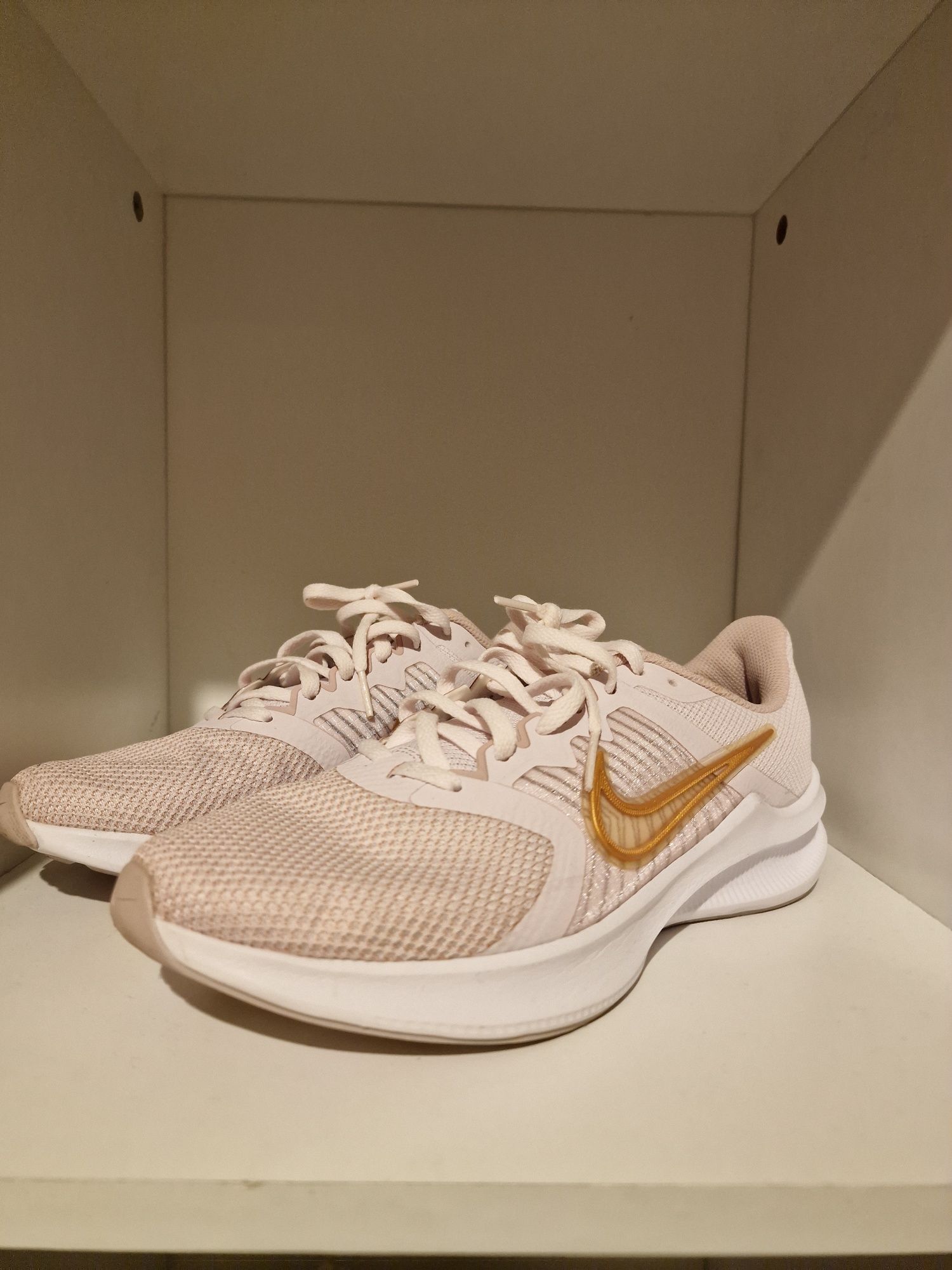 Buty damskie Nike roz 40